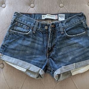 [Levi's] vintage denim shorts